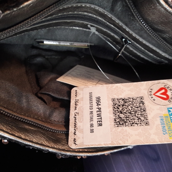 Urban Expressions Sequined Clutch - Picture 2 of 2